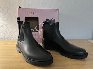 Serra Women's Chelsea Rain Boots – Size 10